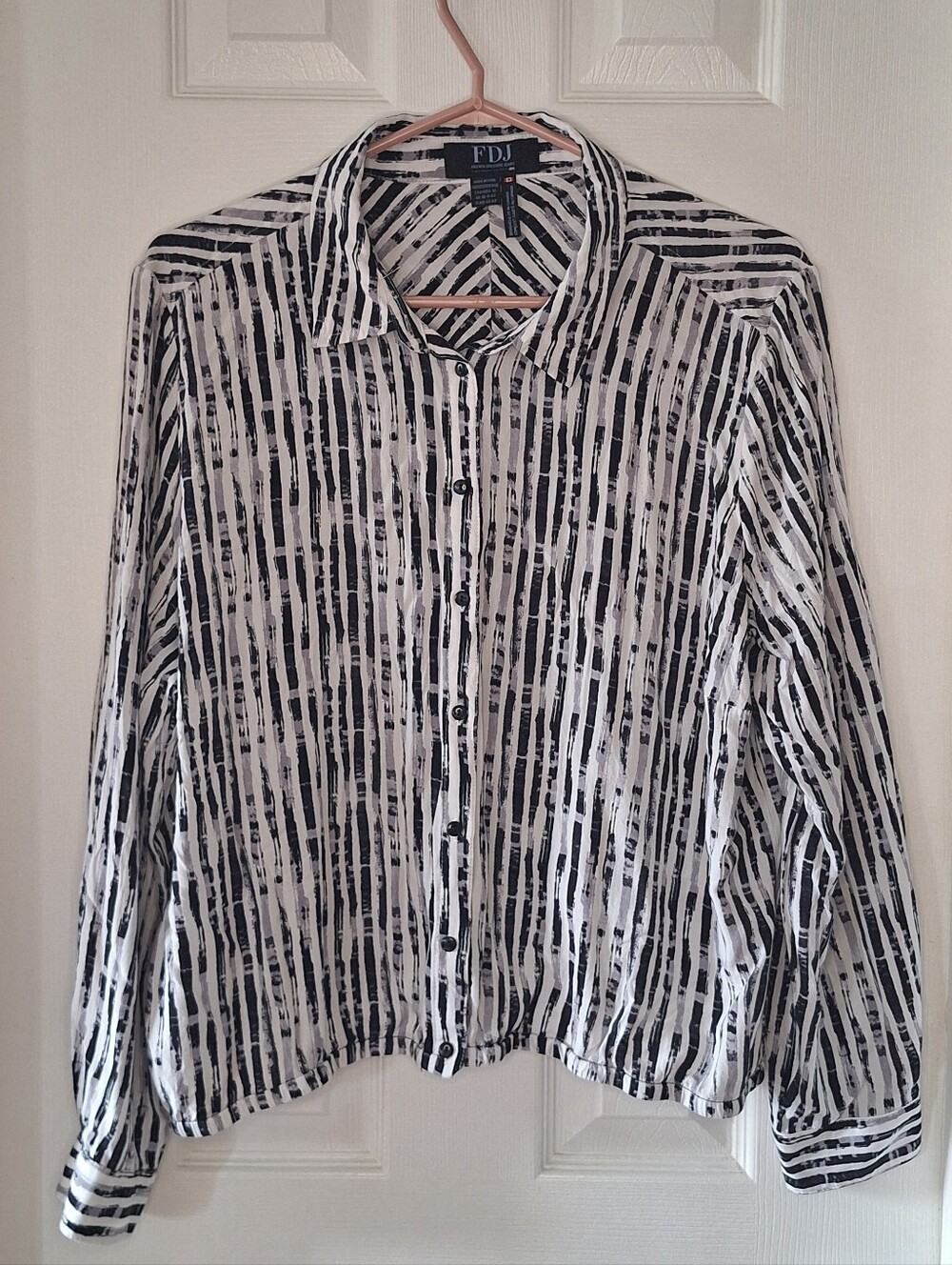 Women’s FDJ Black & White Striped Button-Front Shirt